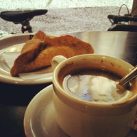 Foto diambil di Rei do Mate oleh XJosyx L. pada 5/26/2012