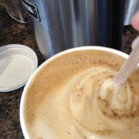 Photo taken at Peet&amp;#39;s Coffee &amp;amp; Tea by K L. on 4/12/2012