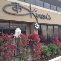Photo prise au Kiran&#39;s Restaurant &amp; Bar par Chef Kiran V. le4/20/2012