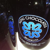 10/21/2011にJeremyがNunu Chocolatesで撮った写真