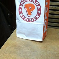 Photo taken at Popeyes Louisiana Kitchen by Charlie B. on 11/6/2011