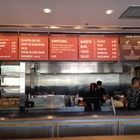 Photo taken at Chipotle Mexican Grill by Federico G. on 8/5/2012