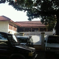Photo taken at SD Cendrawasih 2 by Deisy L. on 11/11/2011