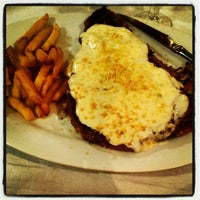 4/15/2012 tarihinde Pepelu P.ziyaretçi tarafından Restaurante Il Borsalino'de çekilen fotoğraf