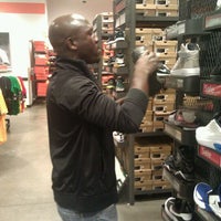 Nike Factory Store - International Gateway of The Americas - 20 tips de  3188 visitantes