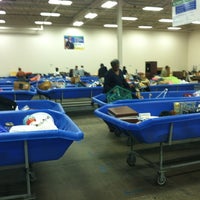 Photo taken at Goodwill Outlet - North Versailles by Rosemary on 7/31/2012
