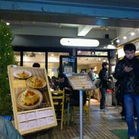 Photo taken at カフェ ソラーレ (CAFFE SOLARE) リナックスカフェ 秋葉原店 by rocky_mtb on 12/25/2011