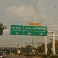 Photo taken at Phatanakan 25 by SINGHA N. on 11/21/2011
