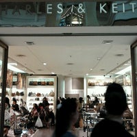 Review Charles & Keith