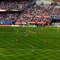 Photo taken at Chelsea FC vs. Paris Saint-Germain FC at Yankee Stadium by Jjjj E. on 7/22/2012