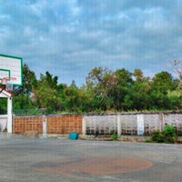 Photo taken at Street Basketball Court | Prapawan Home I by Takkun L. on 12/24/2011