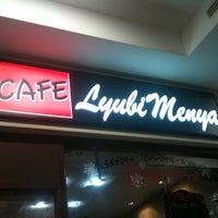 Foto scattata a Cafe Lyubi Menya da Edmund (han meng) S. il 12/27/2010