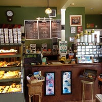 Foto tirada no(a) Coffee Plantation por Steve M. em 6/6/2012