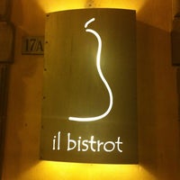 รูปภาพถ่ายที่ Il Bistrot โดย Francesco B. เมื่อ 9/30/2011
