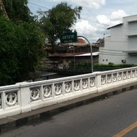 Photo taken at Khlong Maha Nak by NONGKAN 5160 on 8/13/2012