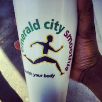 Photo taken at Emerald City Smoothie - Redmond by Paid B. on 4/26/2012