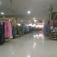 Photo taken at Matahari Departmen Store by bolkow s. on 8/14/2012