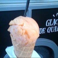 Photo taken at Glaces Glazed by Davy H. on 8/8/2012