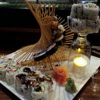 Снимок сделан в Sakura Japanese Steak &amp;amp; Seafood House пользователем Kiki B. 5/6/2012
