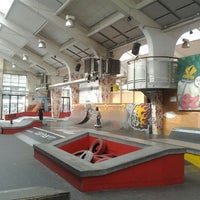 รูปภาพถ่ายที่ Copenhagen Skatepark โดย Rasmus S. เมื่อ 4/9/2012