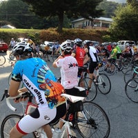Photo taken at Atlanta Cycling - Vinings by Jared S. on 6/21/2012