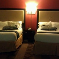 Foto tomada en Hotel Indigo Boston Garden  por Bobbi N. el 6/21/2012