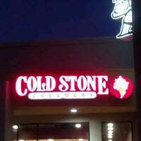 Photo taken at Cold Stone Creamery by Ferdinand R. on 8/21/2012