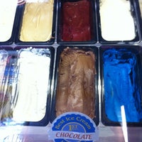 Das Foto wurde bei Marble Slab Creamery von Ashley F. am 7/15/2012 aufgenommen