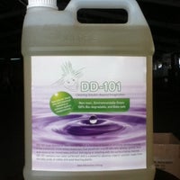 Photo taken at DD SOLUTION (S) PTE LTD by 🐝 Chuan on 8/16/2012