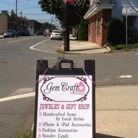 รูปภาพถ่ายที่ Gem Craft Boutique โดย Deborah O. เมื่อ 9/12/2012