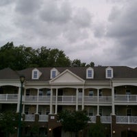 Photo taken at Wyndham Governor&amp;#39;s Green by Cate on 8/25/2011