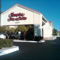 Photo taken at Red Lion Inn &amp;amp; Suites Phoenix Tempe by Across Arizona Tours on 12/6/2011