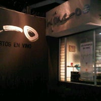 รูปภาพถ่ายที่ Arte Cerveza - Beer Store โดย Arte C. เมื่อ 10/29/2011