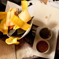 12/13/2011 tarihinde Taste Terminalziyaretçi tarafından Taberna Mexicana'de çekilen fotoğraf