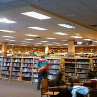 Photo taken at Borders Books &amp;amp; Music by Marla @. on 2/18/2011