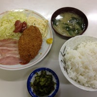 Photo taken at ワセダ菜館 by cozy n. on 2/23/2012