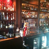 Foto diambil di Belle Wine &amp; Martini Lounge oleh Brandon K. pada 6/30/2011