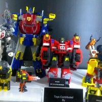 Photo taken at Transformers Cybertron Con 2012 by Eun T. on 3/14/2012