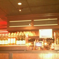 Photo taken at Uno Pizzeria &amp;amp; Grill - Albany by Joe J. on 7/22/2011