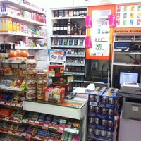 Photo taken at 7-ELEVEN® by Arcmal A. on 1/14/2012
