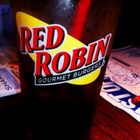 Photo taken at Red Robin Gourmet Burgers and Brews by Andy S. on 11/15/2011