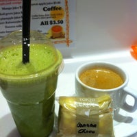 Photo taken at Fruits Tokio Café by Edena L. on 5/1/2012