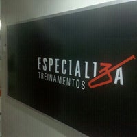 Photo taken at Especializa Treinamentos by Jose B. on 7/1/2011