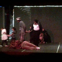 7/28/2012에 Marcus M.님이 Black Repertory Theater에서 찍은 사진