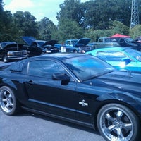 Photo taken at Parkway Ford Lincoln by Wes H. on 8/20/2011