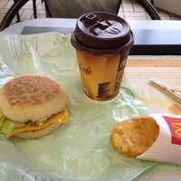 Photo taken at McDonald&amp;#39;s by Yokoyama H. on 7/3/2012