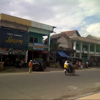 Photo taken at Pasar Umum Cakra by Are I. on 8/26/2012