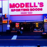 Photo taken at Modell&amp;#39;s Sporting Goods by Paul P. on 1/7/2012