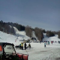 Снимок сделан в Calabogie Peaks пользователем Ashley C. 3/12/2012