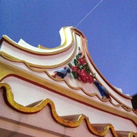Photo taken at Wat Bang Khun Non by Kitsaboy K. on 4/18/2011